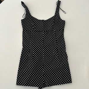 NWT! Zara Polka Dot Romper • Size Medium • Black & White